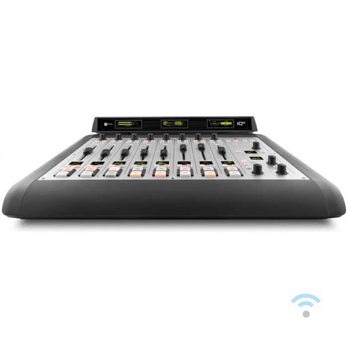 Axia_iQx_FrontLow Axia iQx Console - Image 3